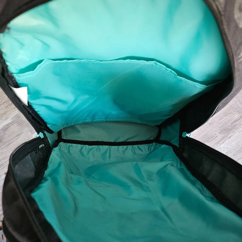 Dakine Zuri 25 L Flourish Backpack Bag School Travel Hike Camp City Laptop
